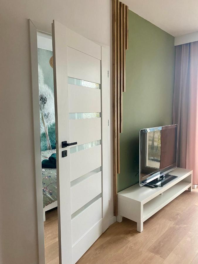 Airport Green Apartment Kl21 - Air Condition & Free Parking Varsóvia Exterior foto